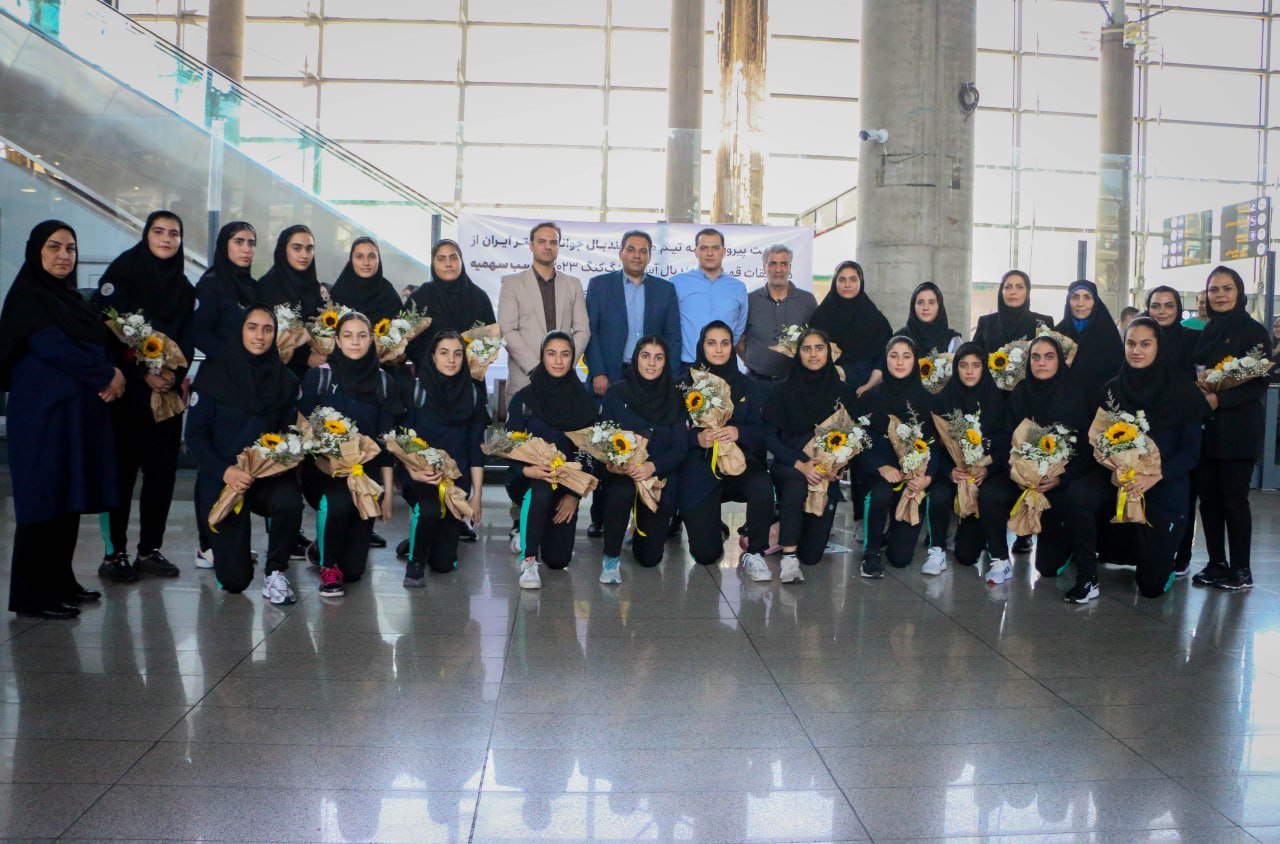 بازگشت تیم ملی هندبال جوانان دختر ایران به وطن از مسابقات  قهرمانی جوانان دختر آسیا ۲۰۲۳_ هنگ کنگ/ عکس