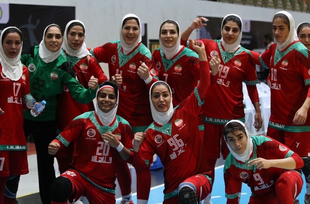 وزیر ورزش و جوانان جهانی شدن بانوان هندبال ایران را تبریک گفت