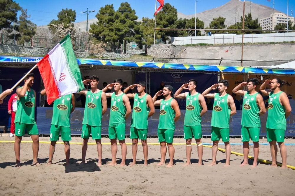 رقابت‌های هندبال ساحلی قهرمانی نوجوانان جهان /  نمایش درخشان ملی‌پوشان ایران با عبور از سد فرانسه