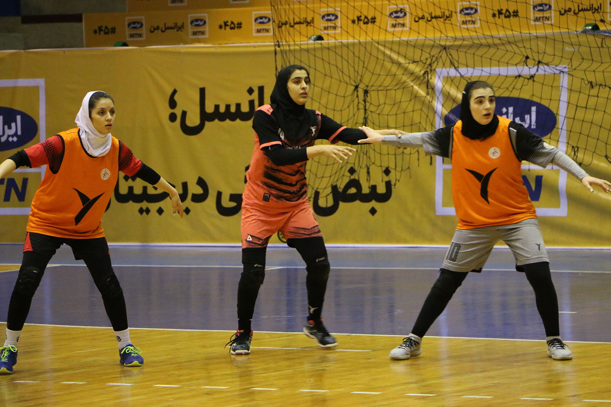 برگزاری مرحله چهارم اردوی استعدادیابی هندبال دختران به میزبانی تهران