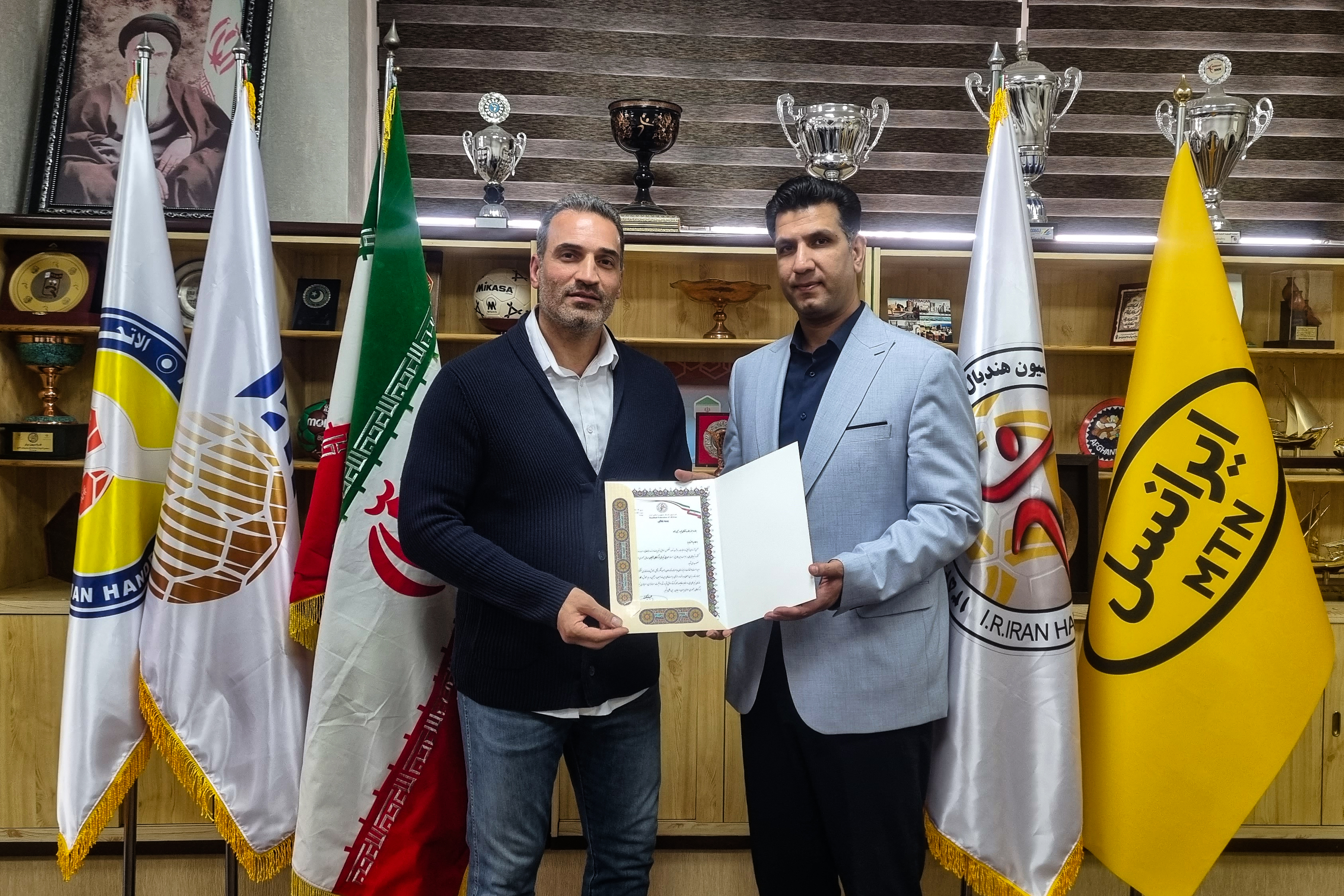 پایان کار «وویو» در هندبال ایران/ «مجید رحیمی‌زاده» به عنوان سرمربی تیم ملی بزرگسالان مردان ایران معرفی شد