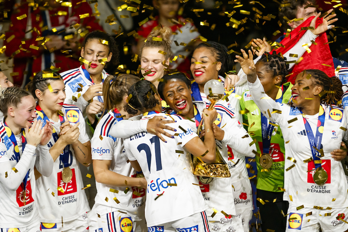 فرانسه؛ فاتح بیست و ششمین دوره رقابت‌های هندبال قهرمانی زنان جهان