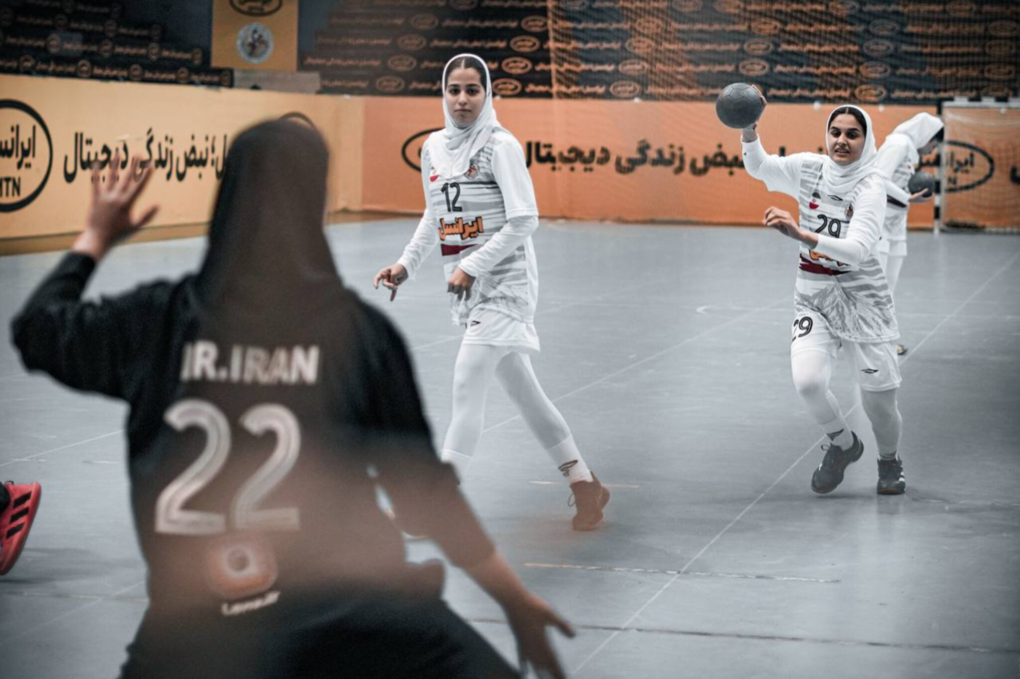 ایران - ژاپن؛ رویارویی با مدافع عنوان قهرمانی در گام اول