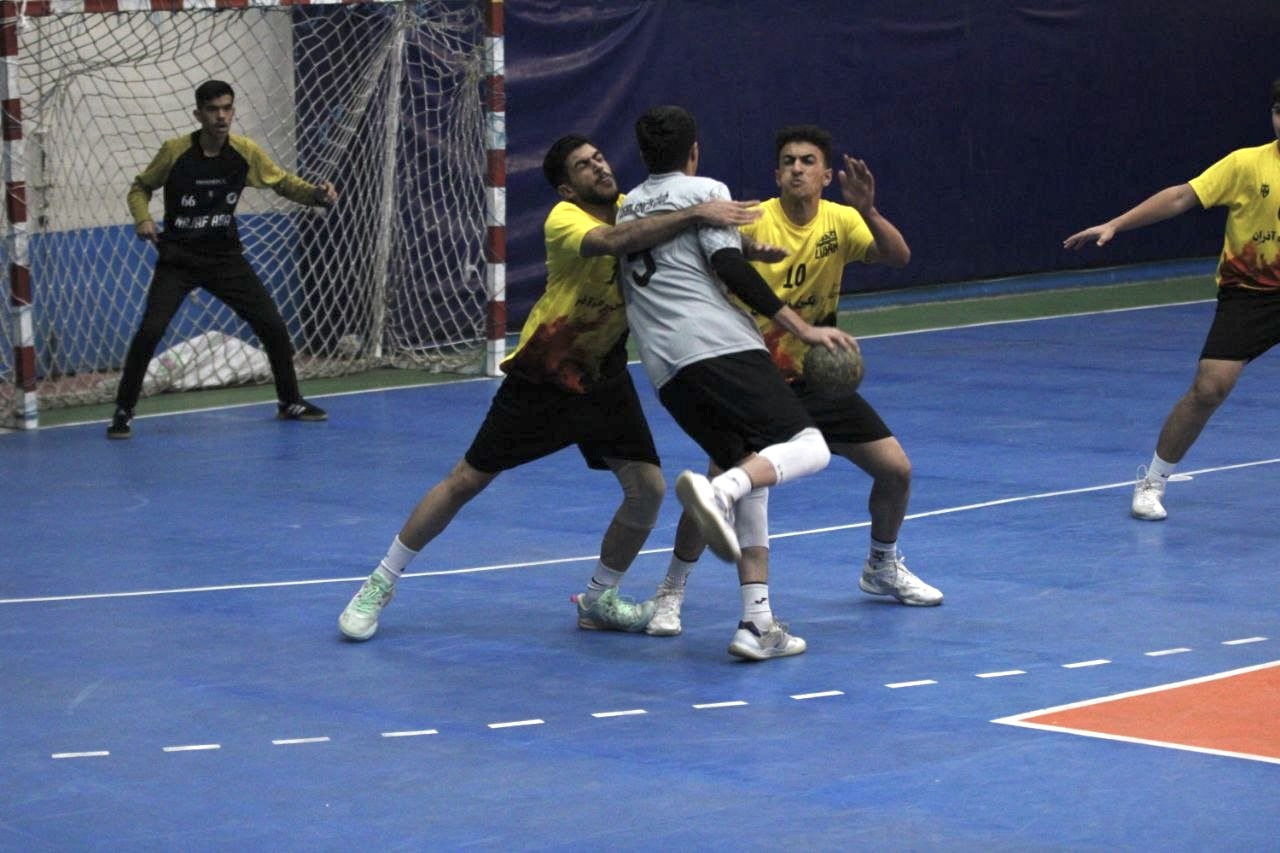 نتایج روز چهارم لیگ هندبال آیندگان در پنج گروه اعلام شد