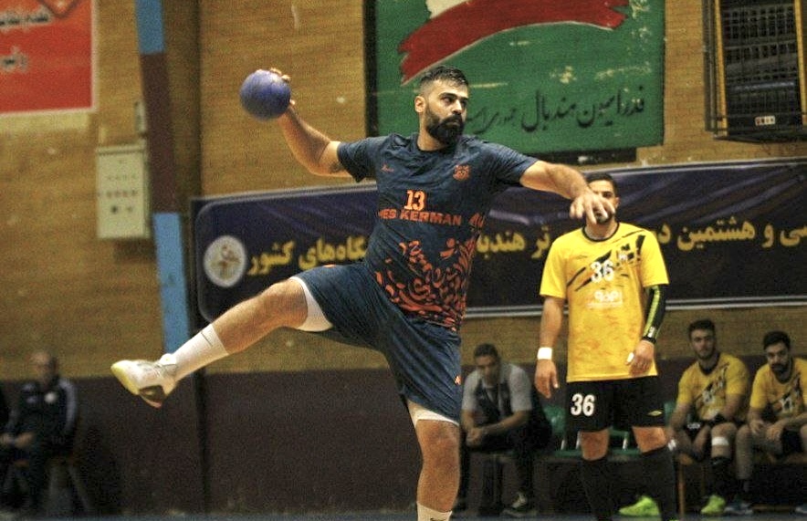 آغاز هفته نهم با رویارویی تیم های تهرانی/ سپاهان و مس در خانه رقبا به میدان می روند