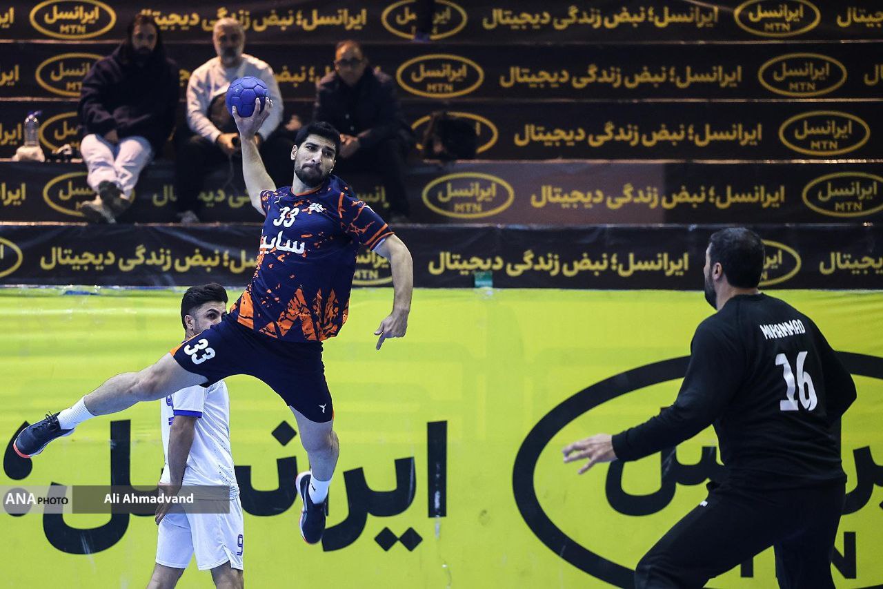 ثبت اولین برد نفت و گاز گچساران در روز بازگشت سایپا به ریل پیروزی/ برتری سپاهان نوین در خانه