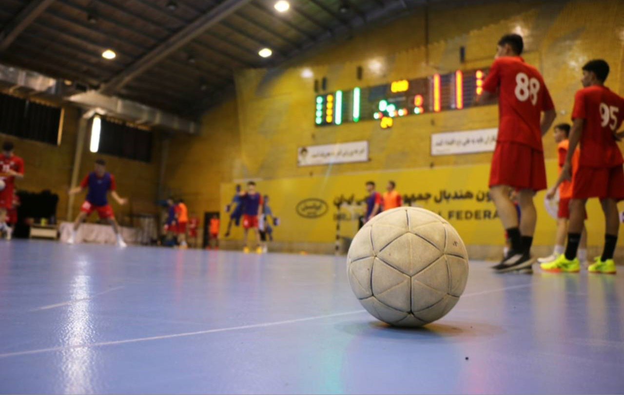 آغاز پنجمین اردوی آمادگی تیم ملی هندبال جوانان پسر از 18 دی ماه