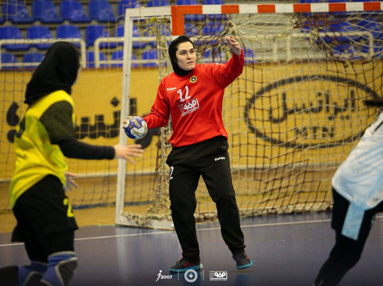 پیروزی سپاهان و بافق؛ صدر جدول دست نخورد/ سبقت نامی نو از استقلال و زاگرس