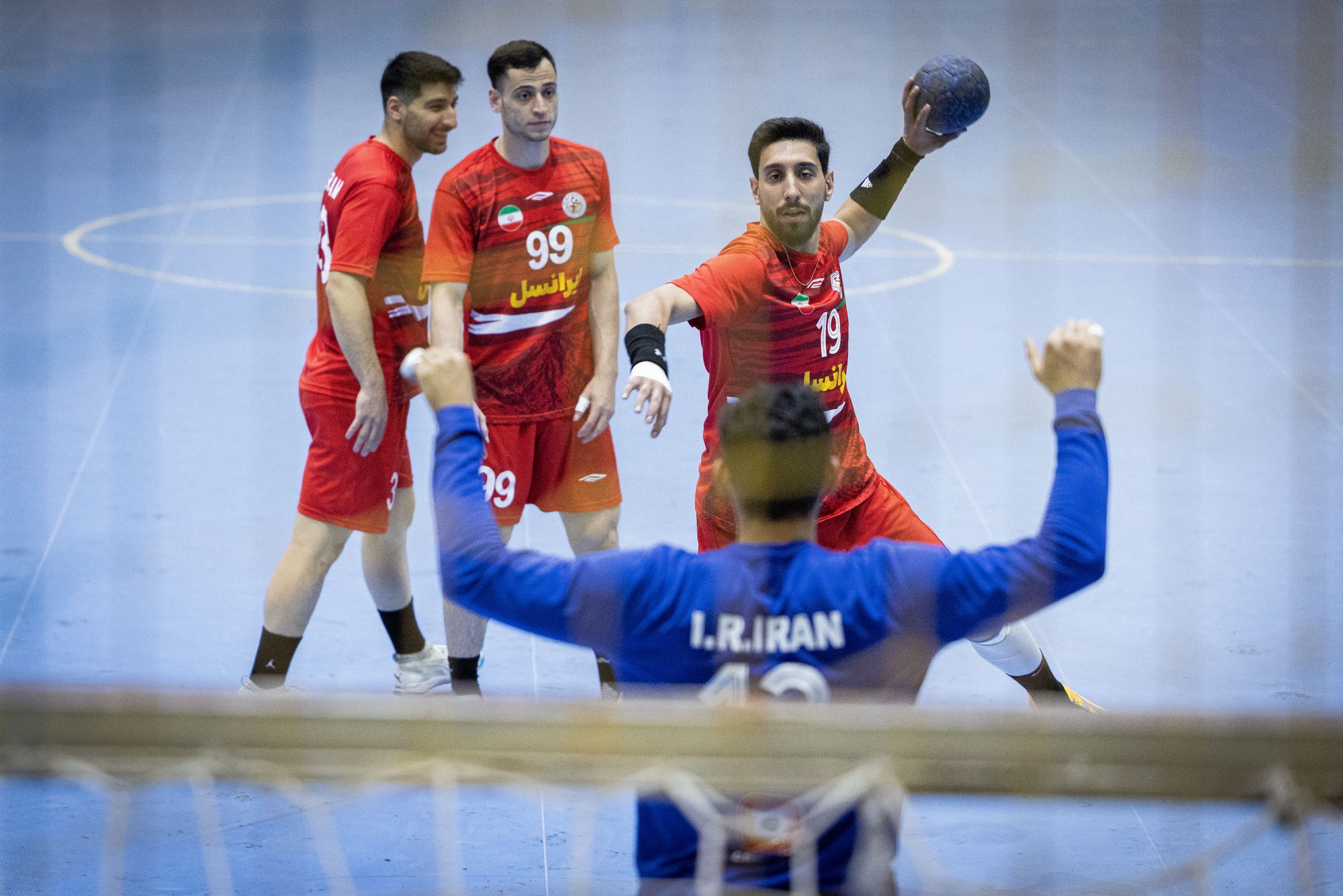 اتحاد رمز پیروزی ملت ایران در برابر دشمنان است / شهادت دختران دانش آموز میناب تکان دهنده بود