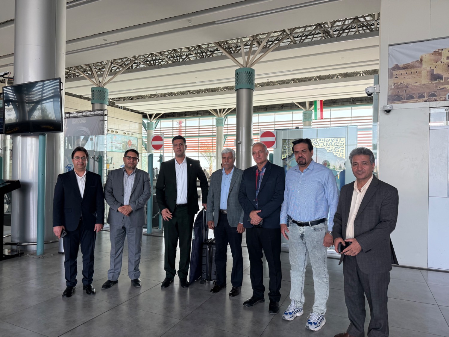 ورود رئیس فدراسیون هندبال به کرمان؛ مراسم اختتامیه جام سی و هشتم فردا برگزار می شود