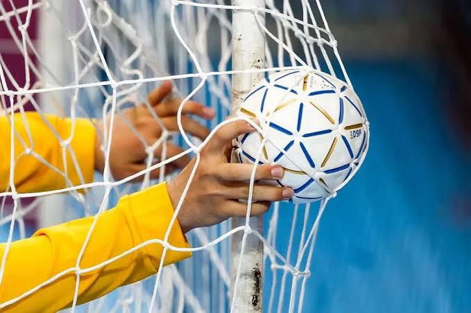 پیگیری رقابت‌های هندبال قهرمانی مناطق کشور در خراسان رضوی، اصفهان، شهرکرد و یاسوج
