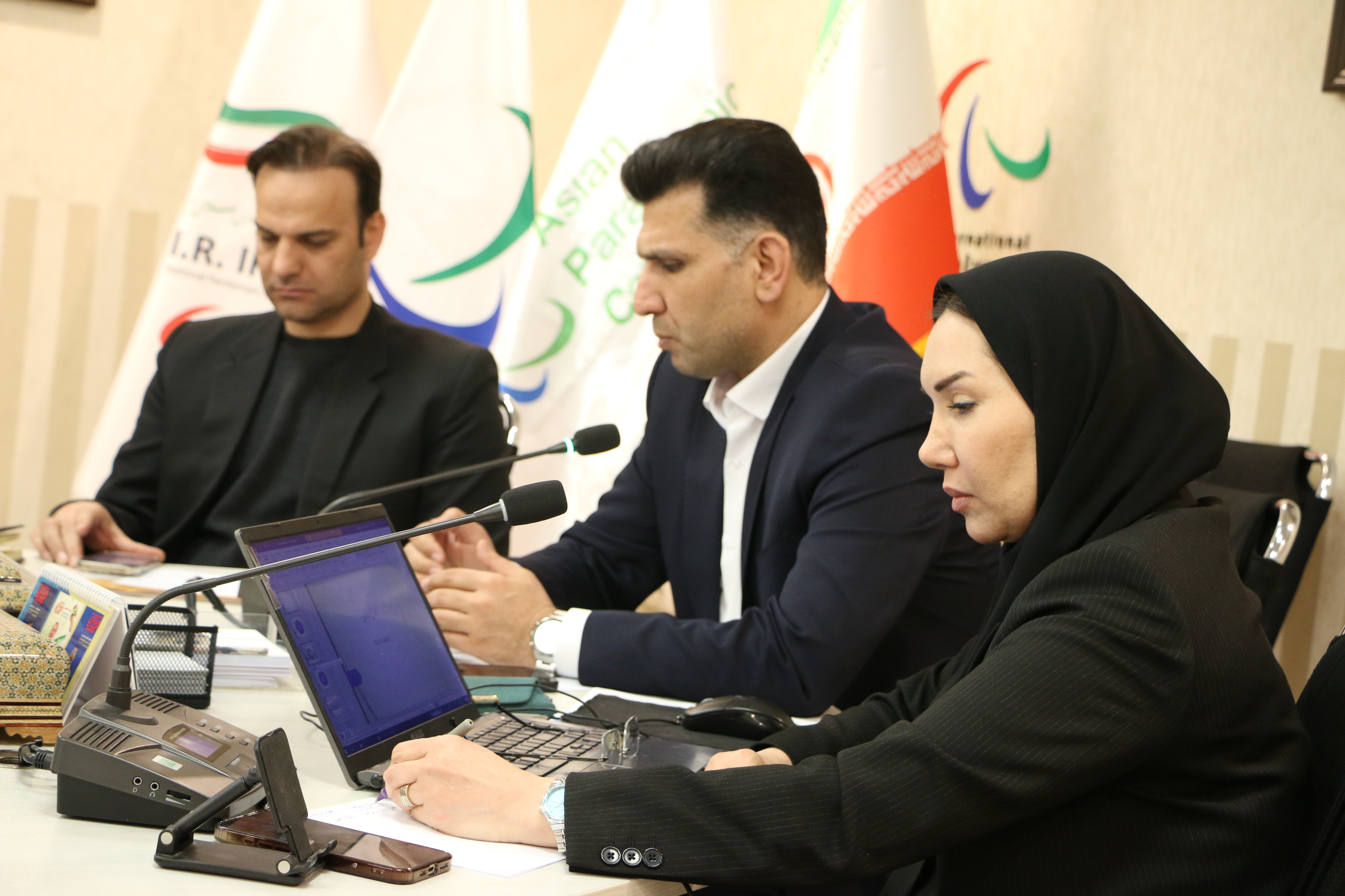برگزاری سومین وبینار هم‌اندیشی نواب رئیس بانوان هیئت‌های استانی هندبال با محوریت توسعه استعدادیابی و حمایت از رده های پایه