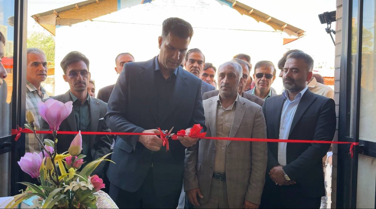 افتتاح خانه هندبال شهرکرد با حضور رییس فدراسیون/ پاکدل با تقدیر از نماینده مردم شهرکرد: با فراهم شدن زیرساخت مناسب چهارمحال و بختیاری روند صعودی خواهد داشت