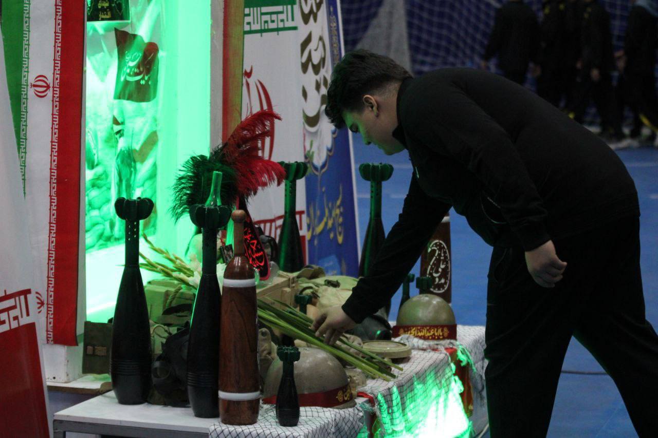 مراسم افتتاحیه مسابقات دور رفت سومین دوره لیگ آیندگان پسران به میزبانی اراک/ ویدئو